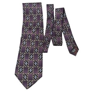Mondo Uomo 100% Silk Handmade in Italy Tie – Purple Geometric Pattern